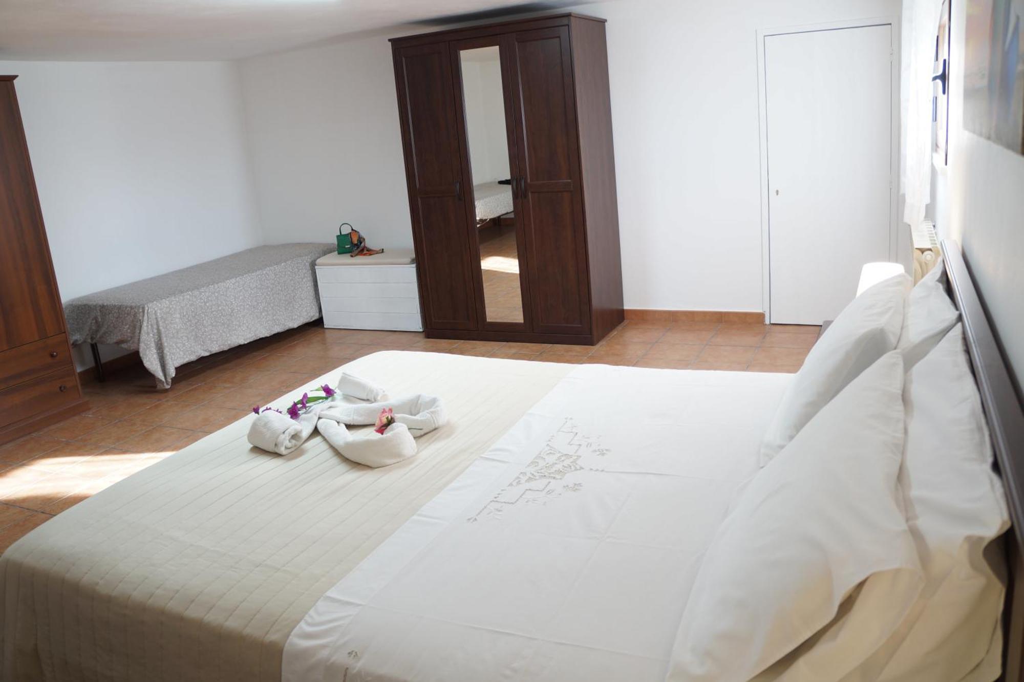 Casa Vacanza Da Sara Custonaci Bagian luar foto